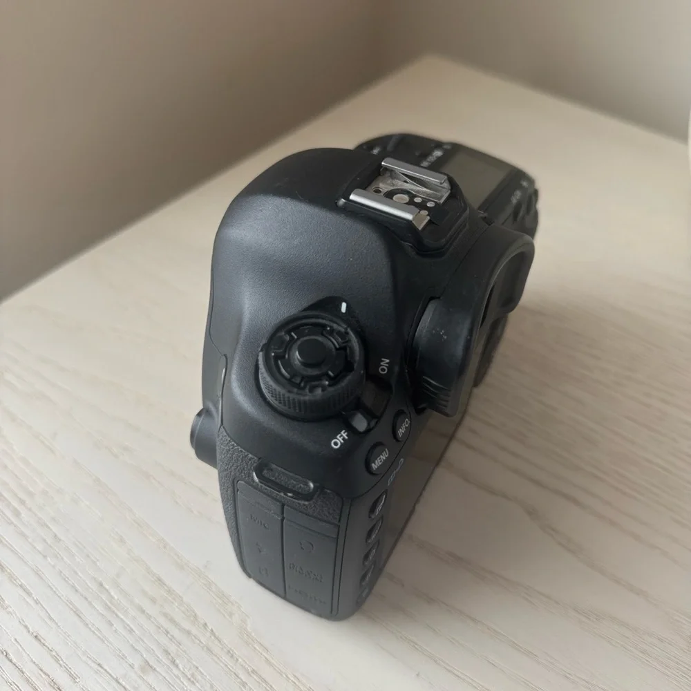 Canon Black Digital Camera Professional DSLR Body